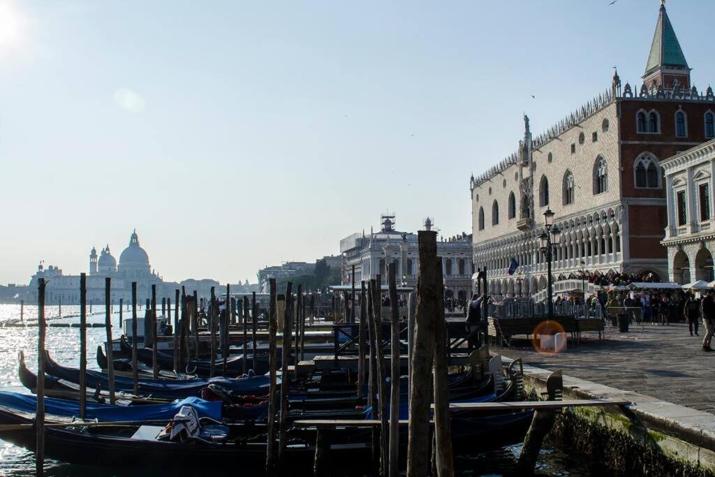 Ca' De Mezo Near San Marco Lägenhet Venedig Exteriör bild